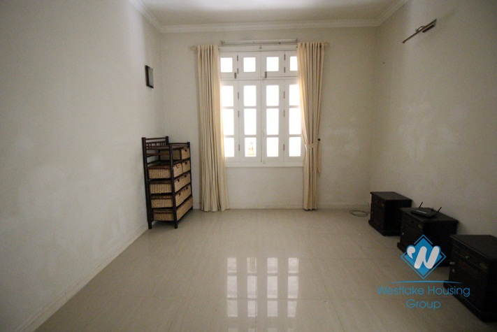 A good house with fully furnished for rent in Ciputra area